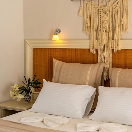 Chillos Hotel 3*